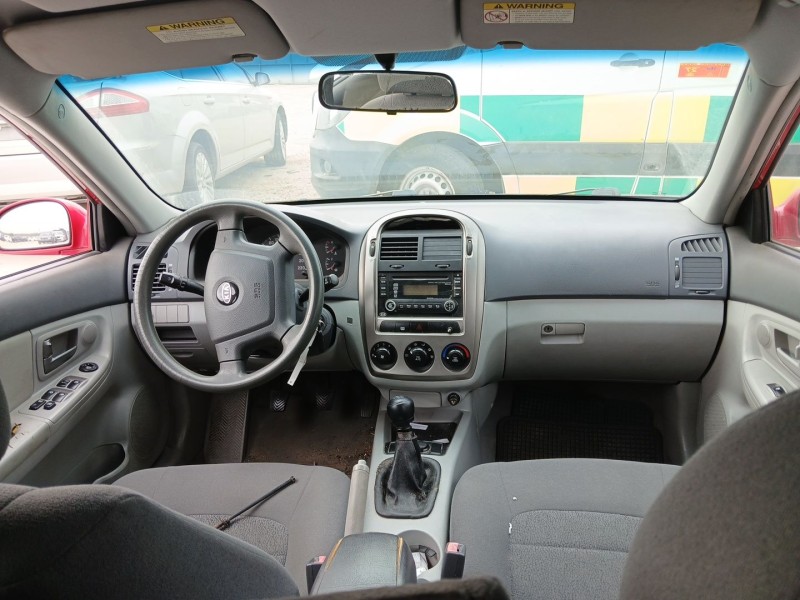 kia cerato i hatchback (ld) del año 2005