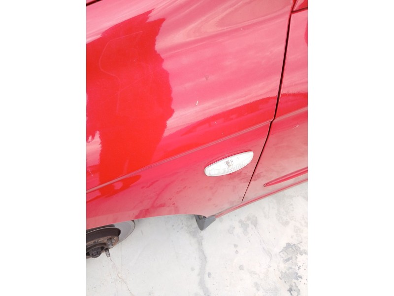 Recambio de aleta delantera izquierda para kia cerato i hatchback (ld) 1.6 crdi referencia OEM IAM   