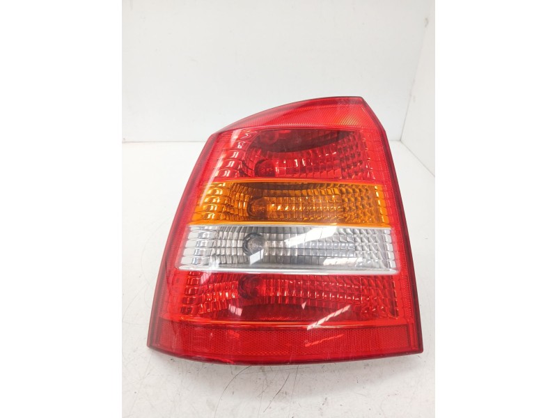 Recambio de piloto trasero derecho para opel astra g hatchback (t98) 1.6 (f08, f48) referencia OEM IAM 13110929  
							