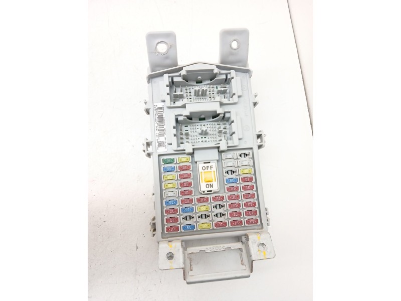 Recambio de caja reles / fusibles para hyundai i20 active 1.0 tgdi cat referencia OEM IAM 91955C8520  