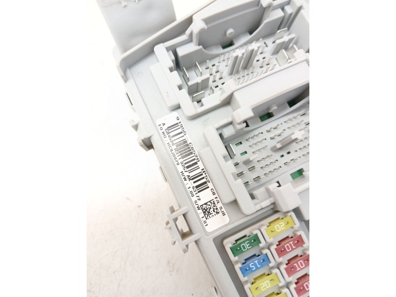 Recambio de caja reles / fusibles para hyundai i20 active 1.0 tgdi cat referencia OEM IAM 91955C8520  
							
