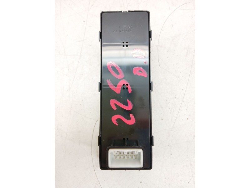 Recambio de mando elevalunas delantero derecho para kia optima (jf) 1.7 crdi referencia OEM IAM 299158102  