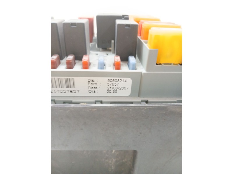 Recambio de caja reles / fusibles para alfa romeo 159 (939_) 1.9 jtdm 8v (939axe1b) referencia OEM IAM   