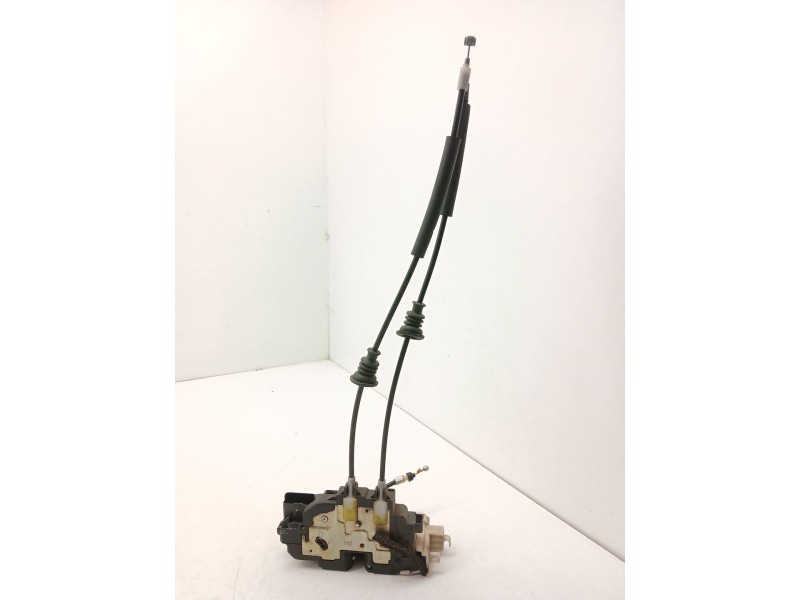 Recambio de cerradura puerta delantera derecha para hyundai i30 (fd) 1.6 crdi referencia OEM IAM 813202L030DDP  
							