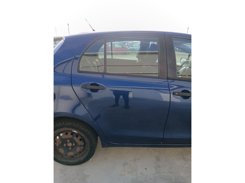 Recambio de puerta trasera derecha para toyota yaris (_p1_) 1.4 d-4d (nlp10_) referencia OEM IAM   