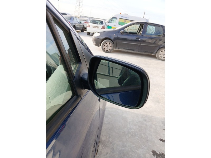 Recambio de retrovisor derecho para toyota yaris (_p1_) 1.4 d-4d (nlp10_) referencia OEM IAM   