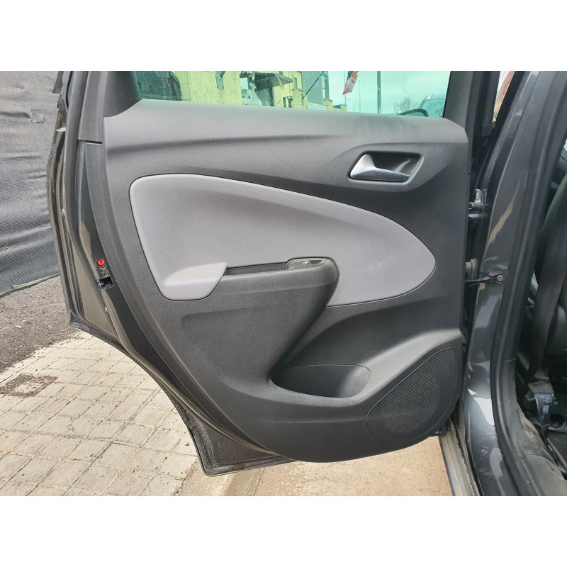 Recambio de guarnecido puerta trasera izquierda para opel crossland x 1.2 referencia OEM IAM   