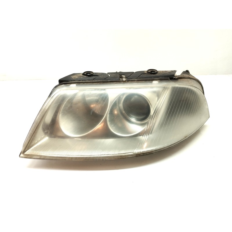 Recambio de faro izquierdo para volkswagen passat berlina (3b3) 1.9 tdi referencia OEM IAM 4411142L  