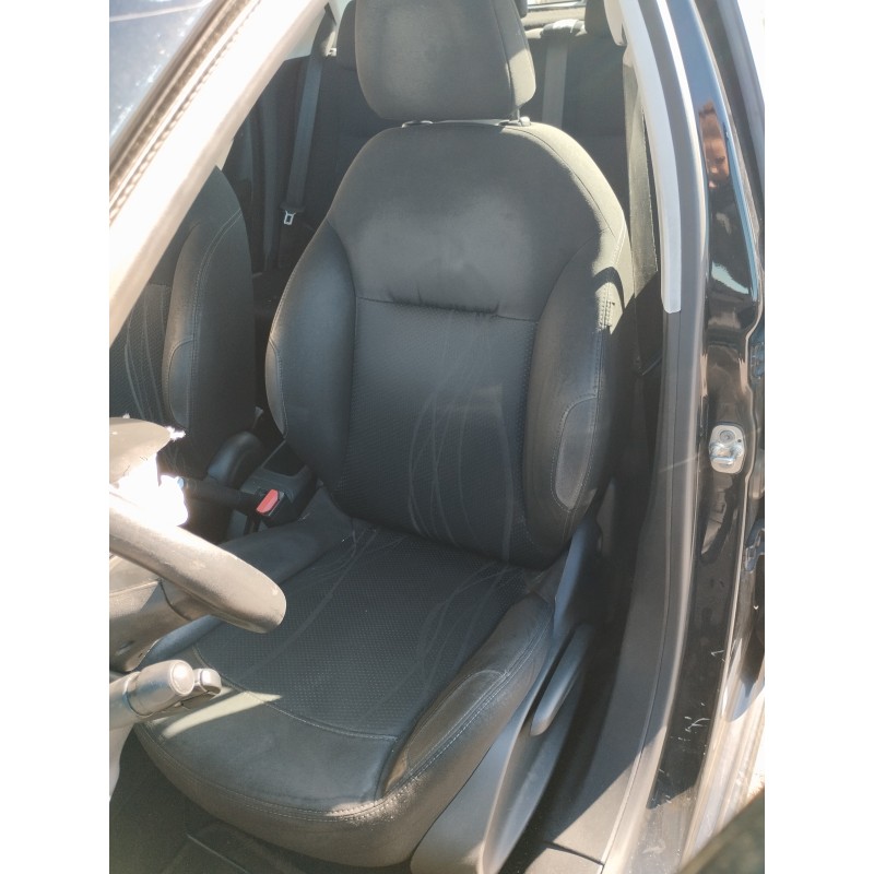 Recambio de asiento delantero izquierdo para peugeot 208 access referencia OEM IAM   