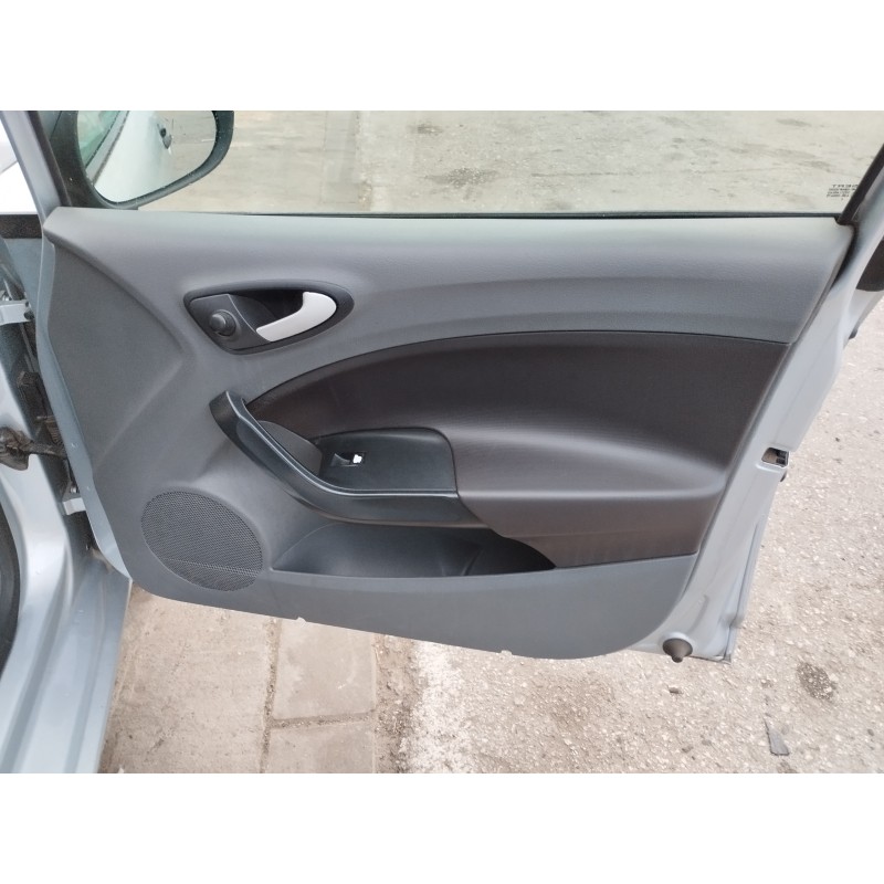 Recambio de guarnecido puerta delantera derecha para seat ibiza sc (6j1) 1.2 tdi referencia OEM IAM   