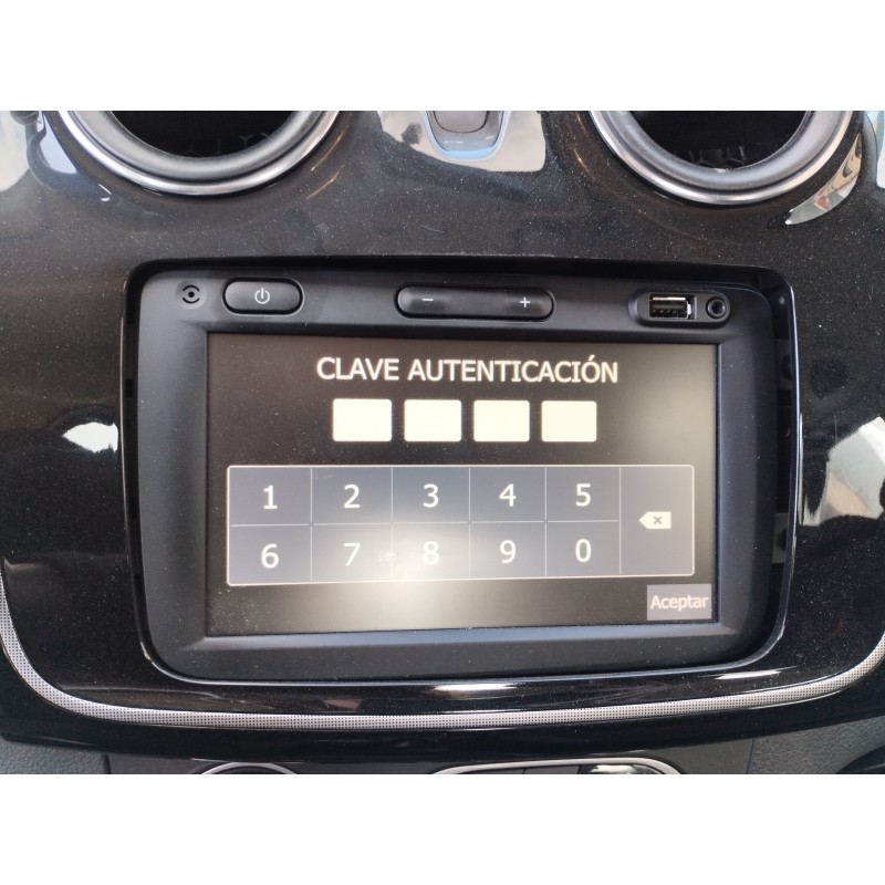 Recambio de pantalla multifuncion para dacia sandero stepway essential referencia OEM IAM 10R059982  