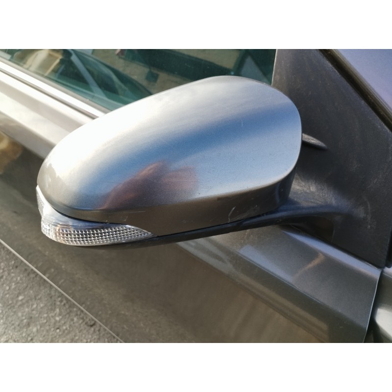 Recambio de retrovisor derecho para toyota auris touring sports (e18) hybrid active referencia OEM IAM   