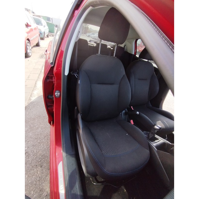 Recambio de asiento delantero derecho para peugeot 208 style referencia OEM IAM   