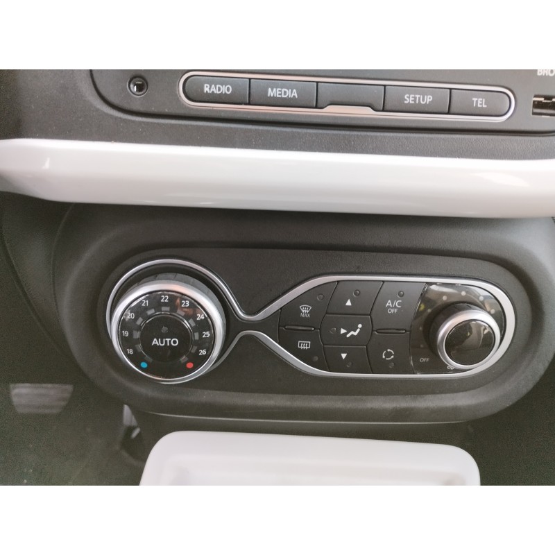 Recambio de mando climatizador para renault twingo iii limited referencia OEM IAM   