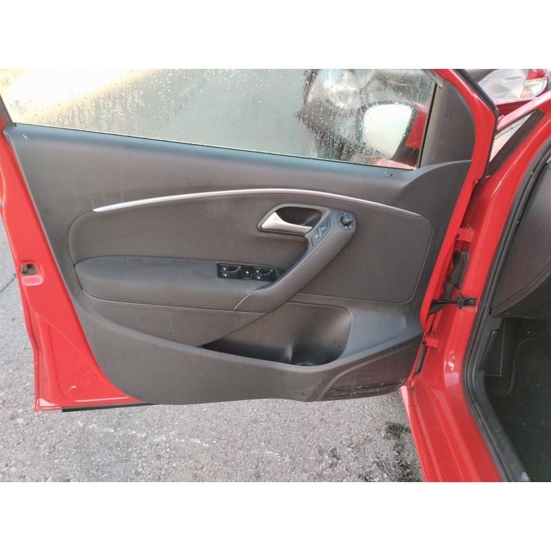 Recambio de guarnecido puerta delantera izquierda para volkswagen polo (6c1) advance bluemotion referencia OEM IAM   