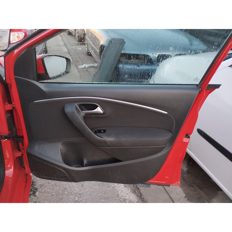 Recambio de guarnecido puerta delantera derecha para volkswagen polo (6c1) advance bluemotion referencia OEM IAM   