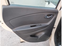 Recambio de guarnecido puerta trasera izquierda para renault captur 1.5 dci diesel fap energy referencia OEM IAM   