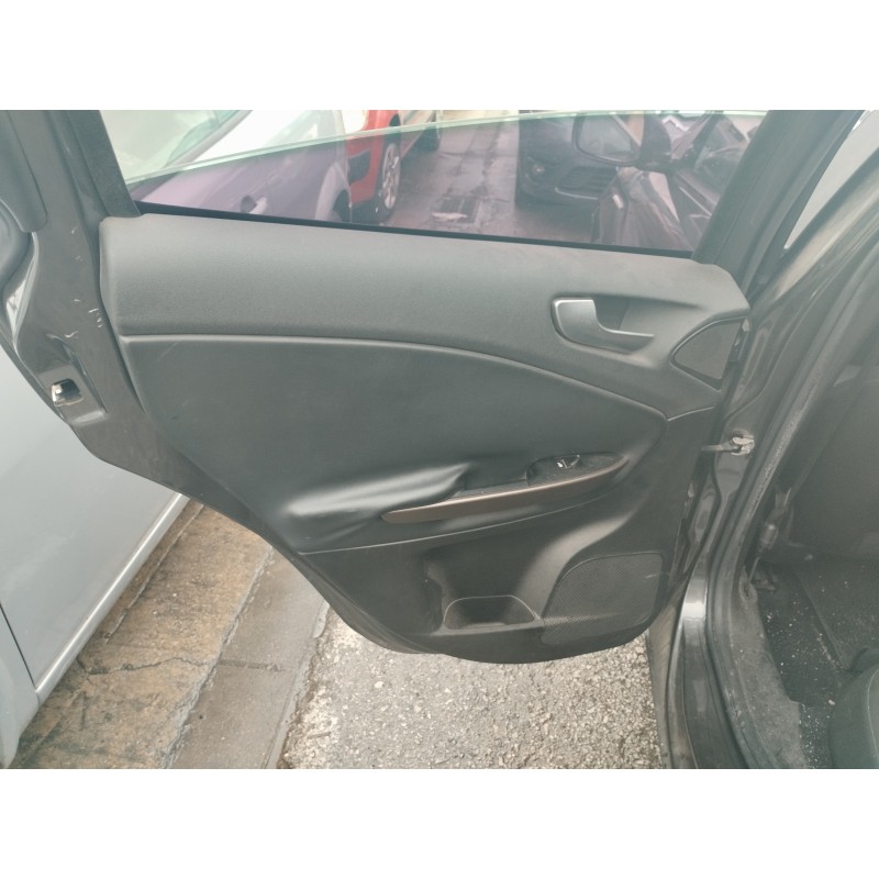 Recambio de guarnecido puerta trasera izquierda para alfa romeo giulietta (191) 1.6 jtdm cat referencia OEM IAM   