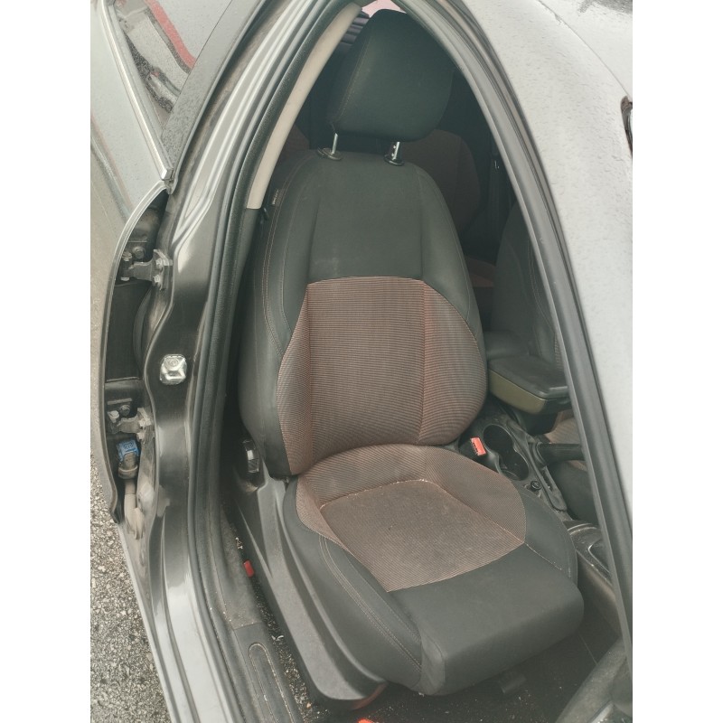 Recambio de asiento delantero derecho para alfa romeo giulietta (191) 1.6 jtdm cat referencia OEM IAM   