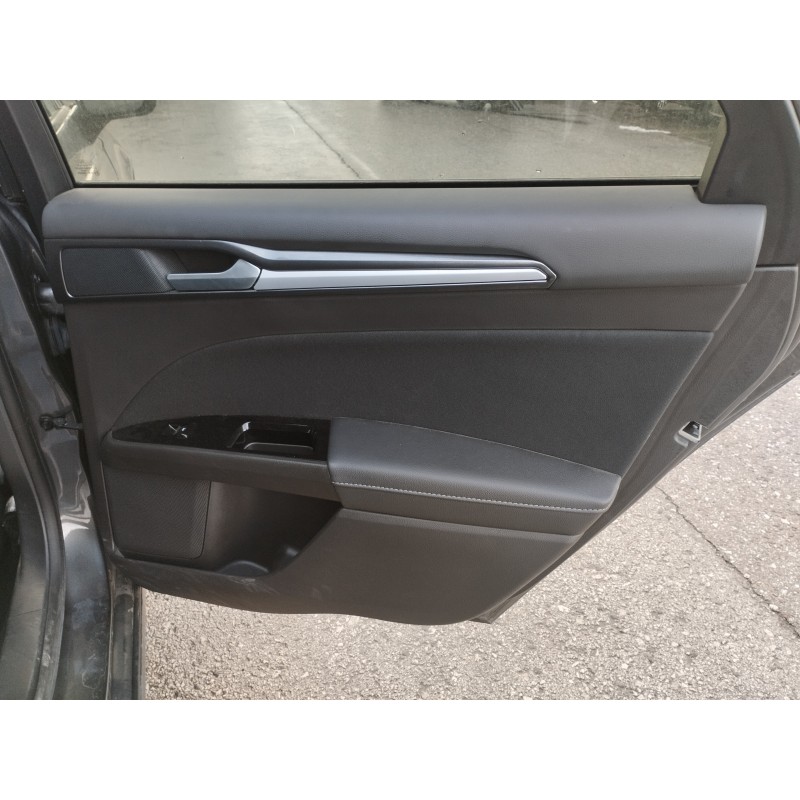 Recambio de guarnecido puerta trasera derecha para ford mondeo lim. 2.0 tdci cat referencia OEM IAM   