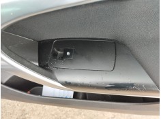 Recambio de guarnecido puerta delantera derecha para opel insignia sports tourer sport referencia OEM IAM    2