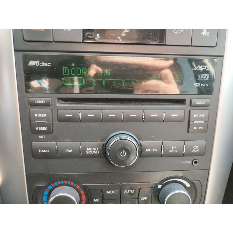 Recambio de sistema audio / radio cd para chevrolet captiva 2.0 diesel cat referencia OEM IAM   