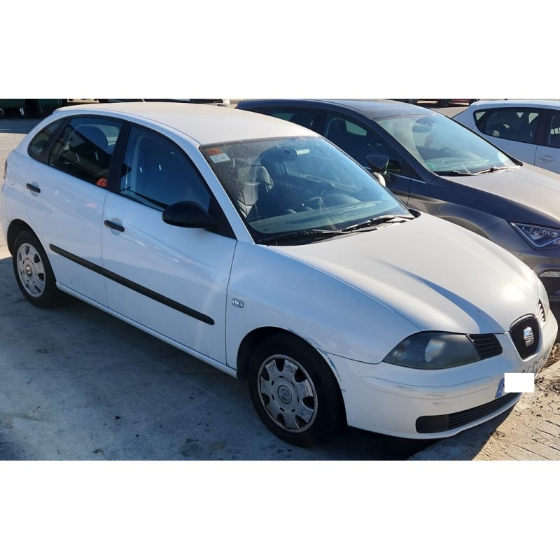 seat ibiza (6l1) del año 2003