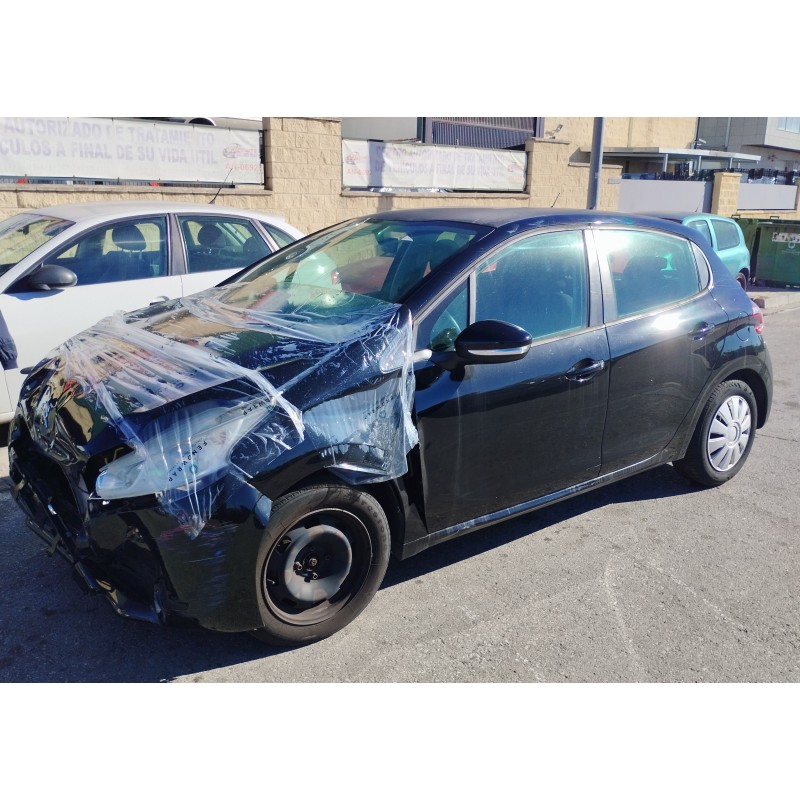 peugeot 208 del año 2013