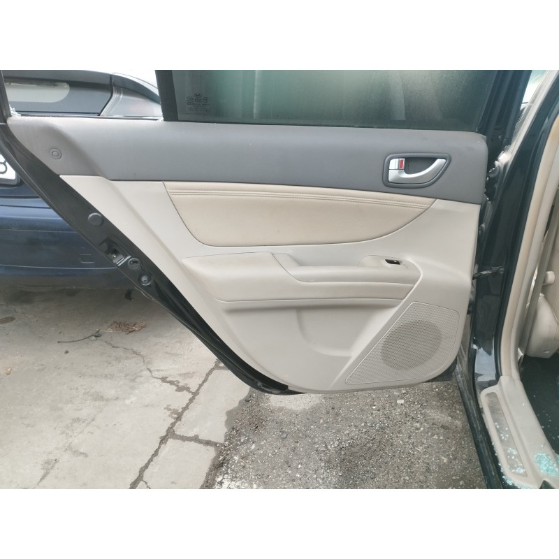 Recambio de guarnecido puerta delantera izquierda para hyundai sonata (nf) 2.0 crdi cat referencia OEM IAM   