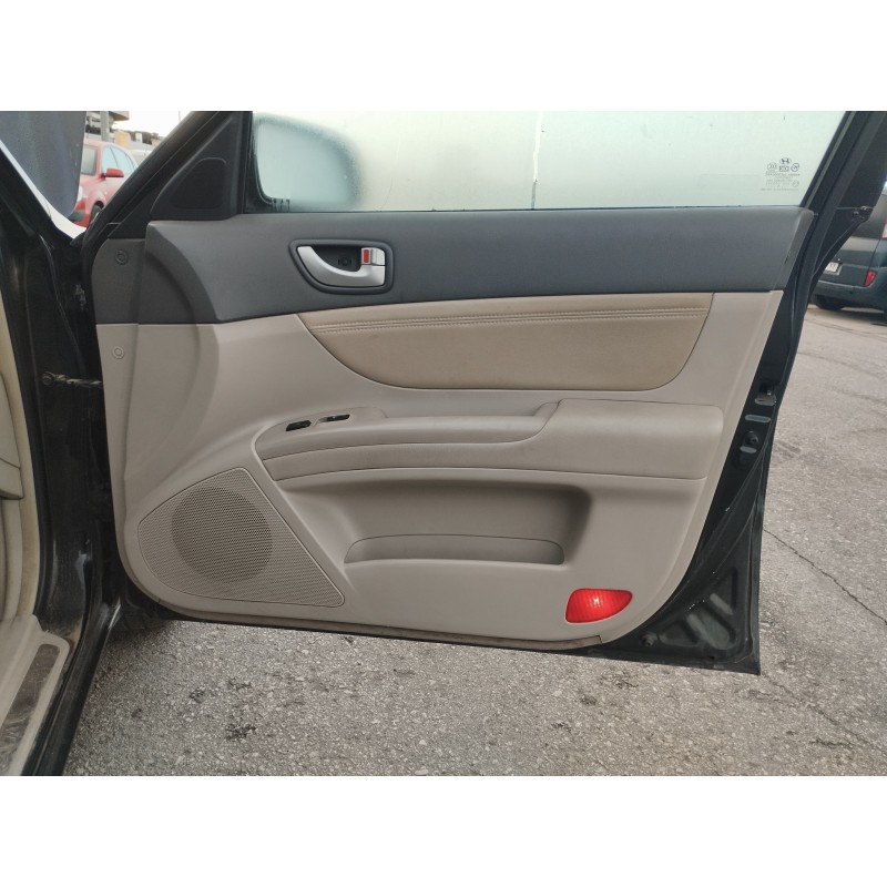 Recambio de guarnecido puerta delantera derecha para hyundai sonata (nf) 2.0 crdi cat referencia OEM IAM   