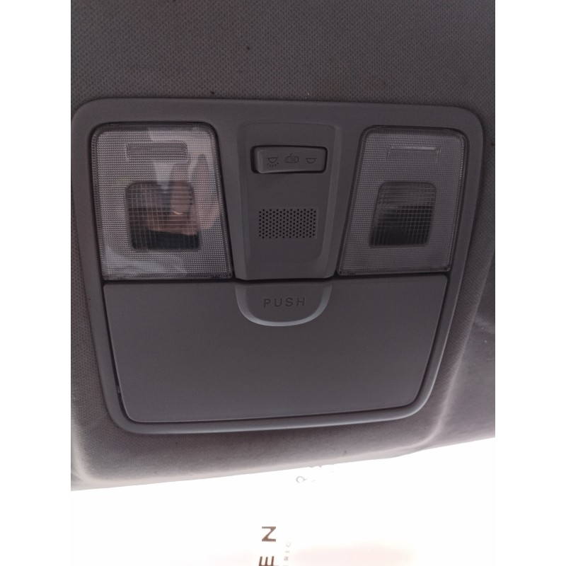 Recambio de luz interior para hyundai i20 essence referencia OEM IAM   