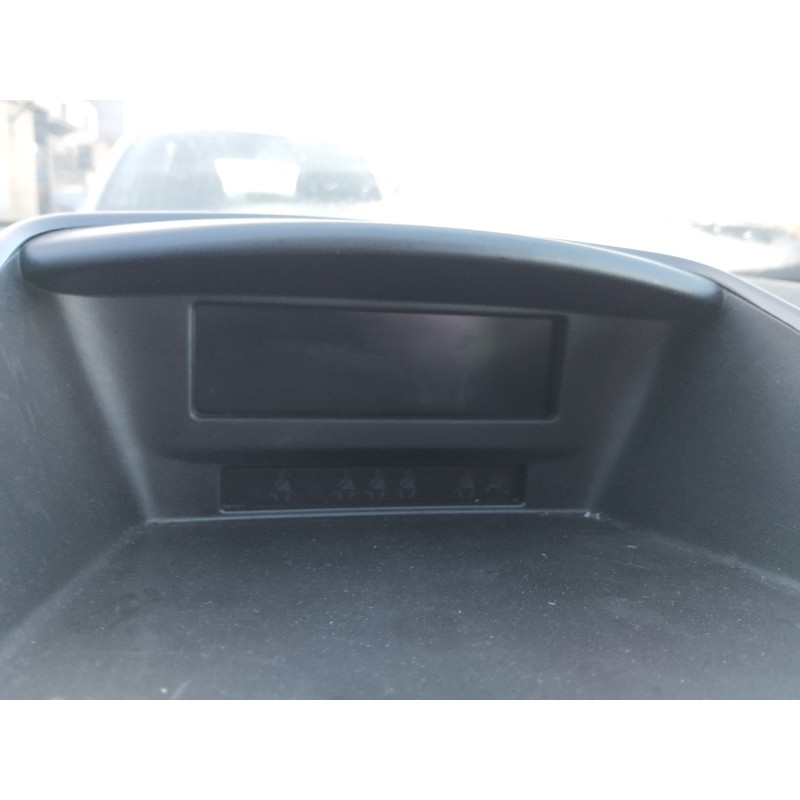 Recambio de pantalla multifuncion para peugeot 207 1.6 16v referencia OEM IAM   