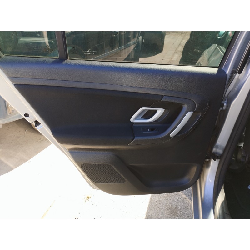 Recambio de guarnecido puerta trasera izquierda para skoda fabia combi (5j5) style referencia OEM IAM   