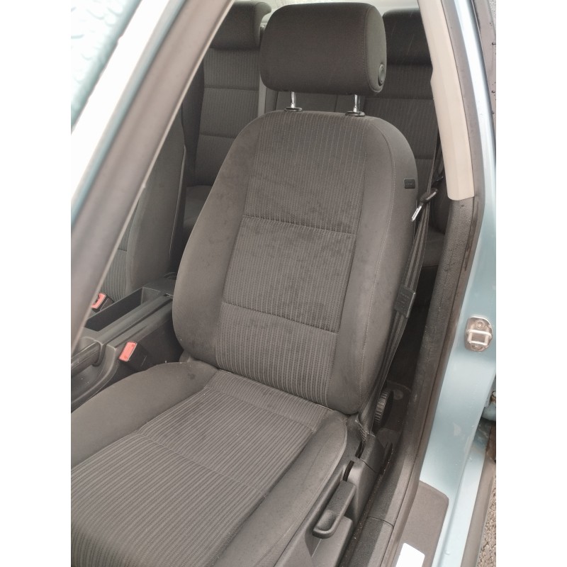 Recambio de asiento delantero izquierdo para audi a4 berlina (8e) 2.0 tdi referencia OEM IAM   