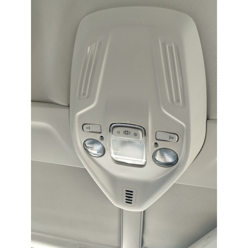 Recambio de luz interior para citroen c4 picasso 1.2 12v e-thp / puretech referencia OEM IAM   