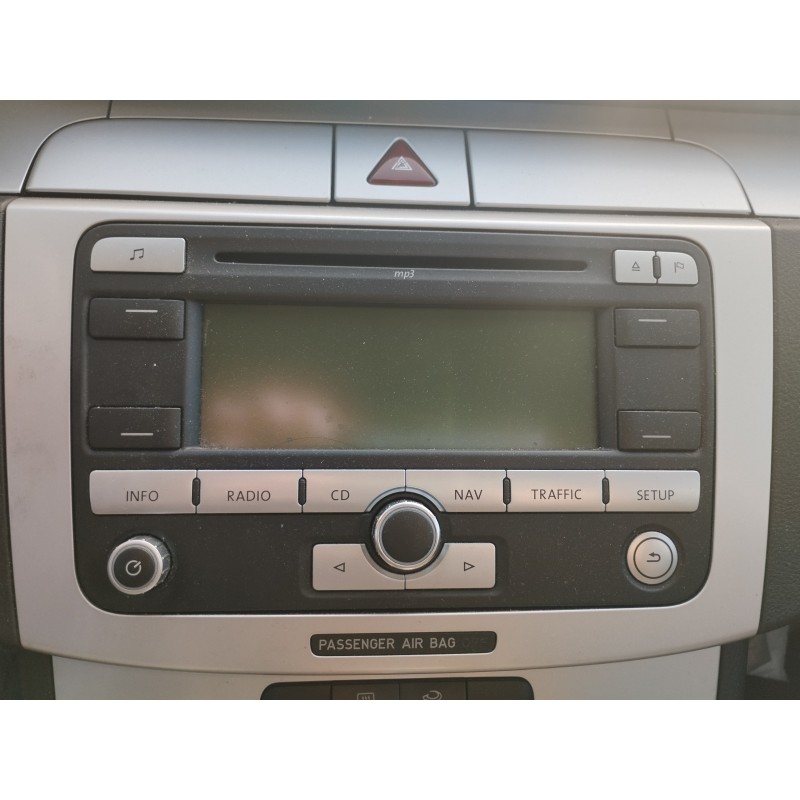 Recambio de sistema audio / radio cd para volkswagen passat berlina (3c2) highline referencia OEM IAM   