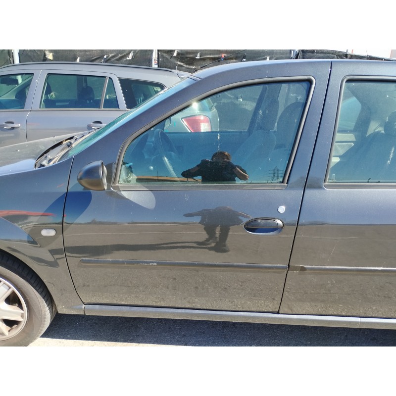 Recambio de puerta delantera izquierda para dacia logan 1.6 cat referencia OEM IAM   