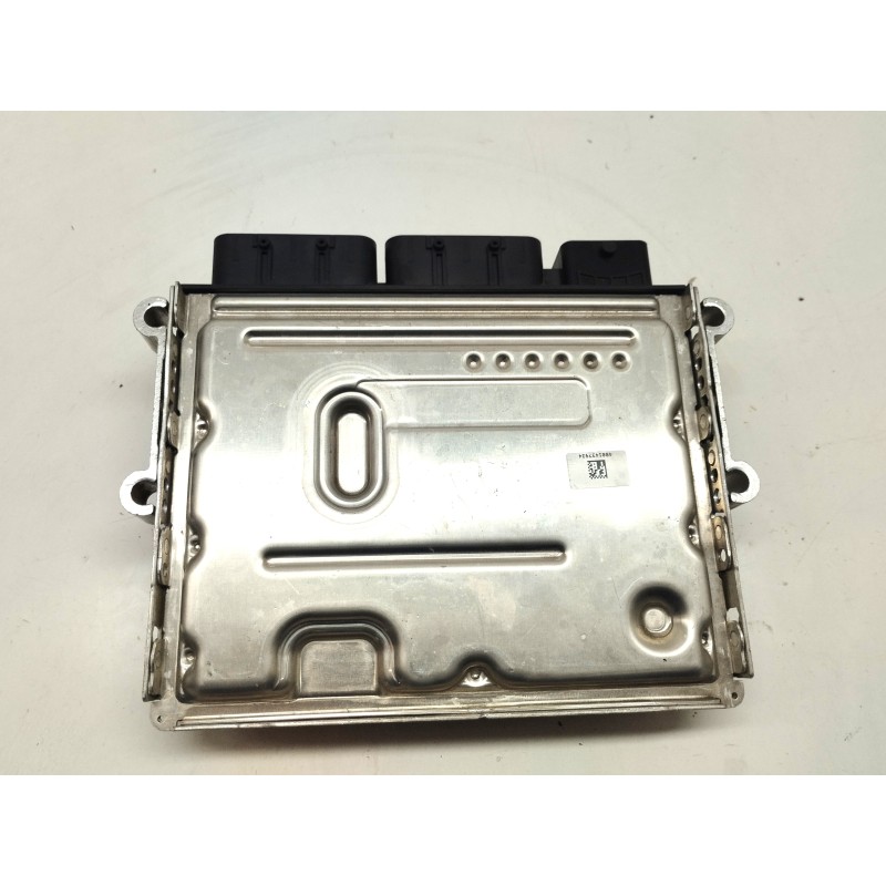 Recambio de centralita motor uce para renault clio iii 1.5 dci diesel referencia OEM IAM 0281035669  