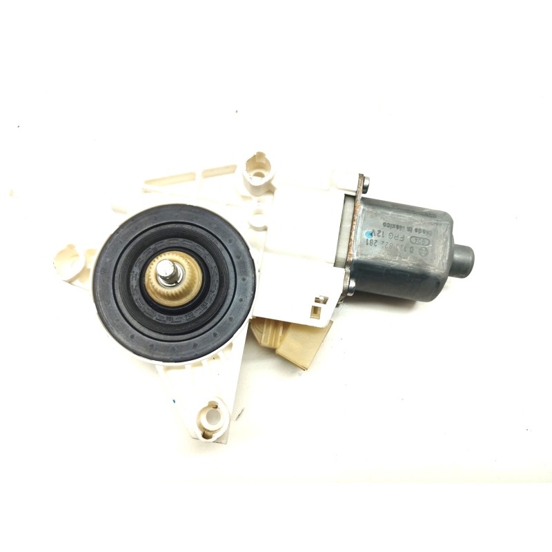 Recambio de motor elevalunas trasero izquierdo para mercedes clase m (w164) 3.0 cdi cat referencia OEM IAM A2518200108  