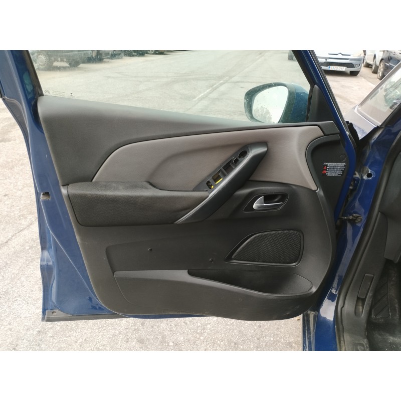 Recambio de guarnecido puerta delantera izquierda para citroen c4 picasso feel referencia OEM IAM   