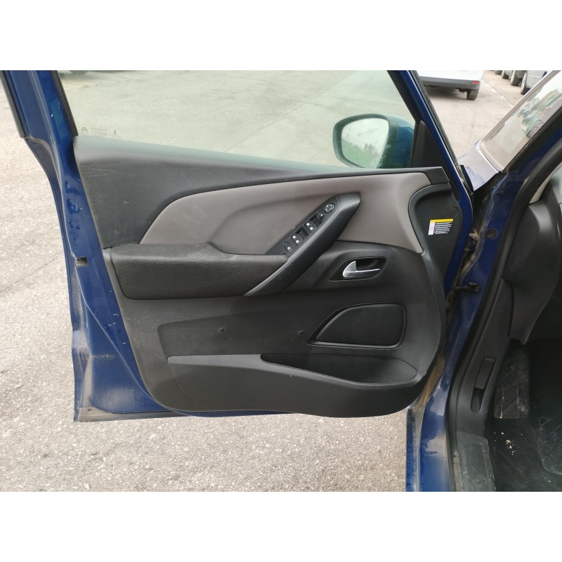 Recambio de guarnecido puerta delantera izquierda para citroen c4 picasso feel referencia OEM IAM   