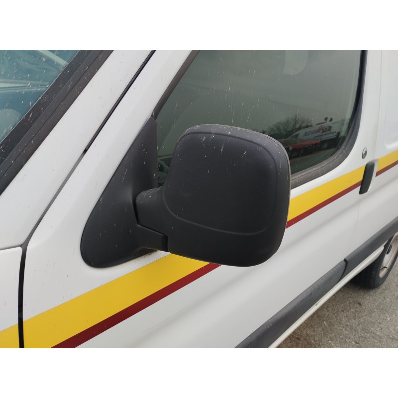 Recambio de retrovisor izquierdo para citroen berlingo 1.6 16v hdi referencia OEM IAM   