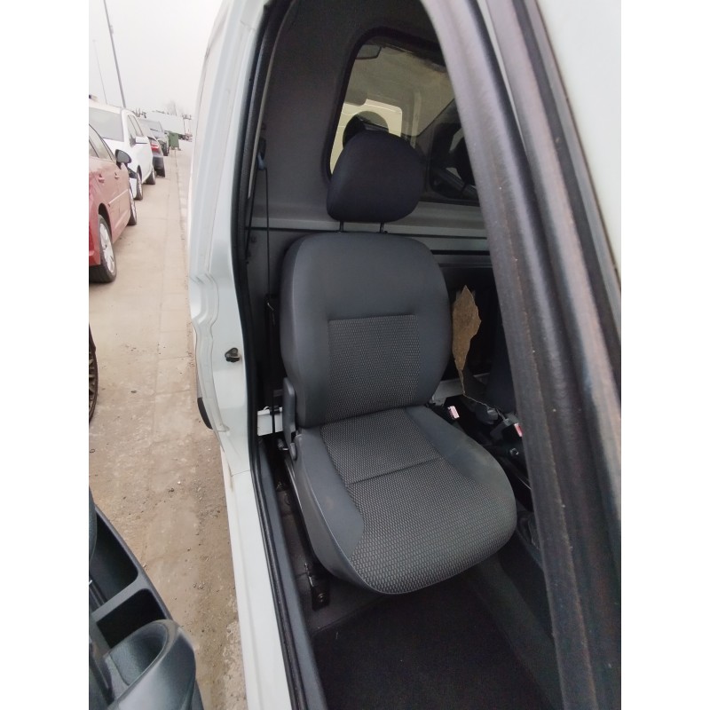 Recambio de asiento delantero derecho para citroen berlingo 1.6 16v hdi referencia OEM IAM   