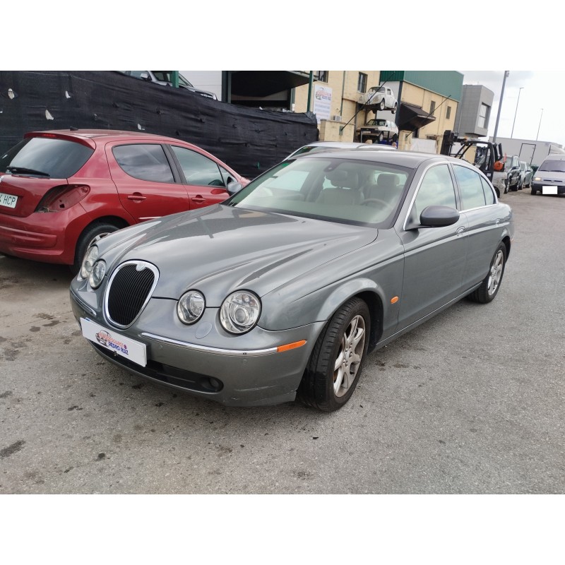 jaguar s-type del año 2004