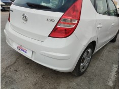 Recambio de paragolpes trasero para hyundai i30 1.4 cat referencia OEM IAM    2