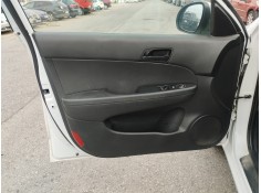 Recambio de guarnecido puerta delantera izquierda para hyundai i30 1.4 cat referencia OEM IAM   