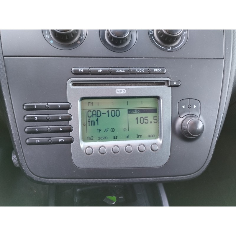 Recambio de sistema audio / radio cd para seat altea (5p1) emocion referencia OEM IAM   