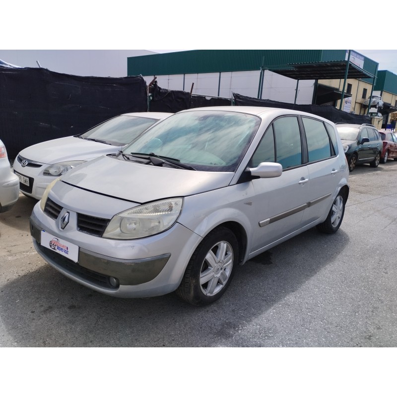 renault scenic ii del año 2004