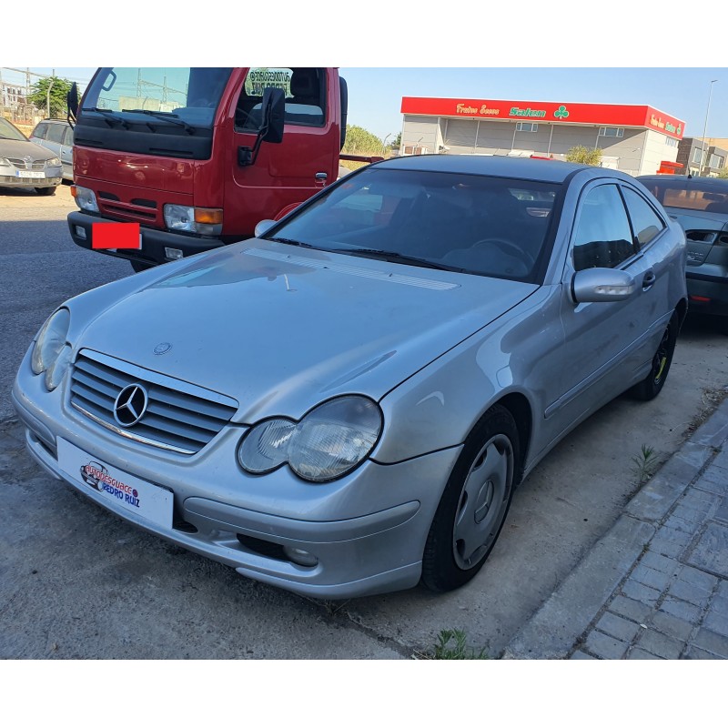 mercedes clase c (w203) sportcoupe del año 2001