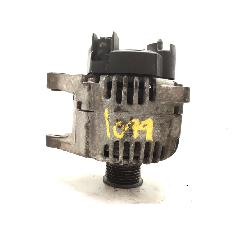 Recambio de alternador para renault megane ii coupe/cabrio 1.9 dci diesel referencia OEM IAM 8200495294  